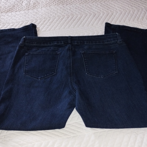 Women's ana Jeans - Picture 2 of 4
